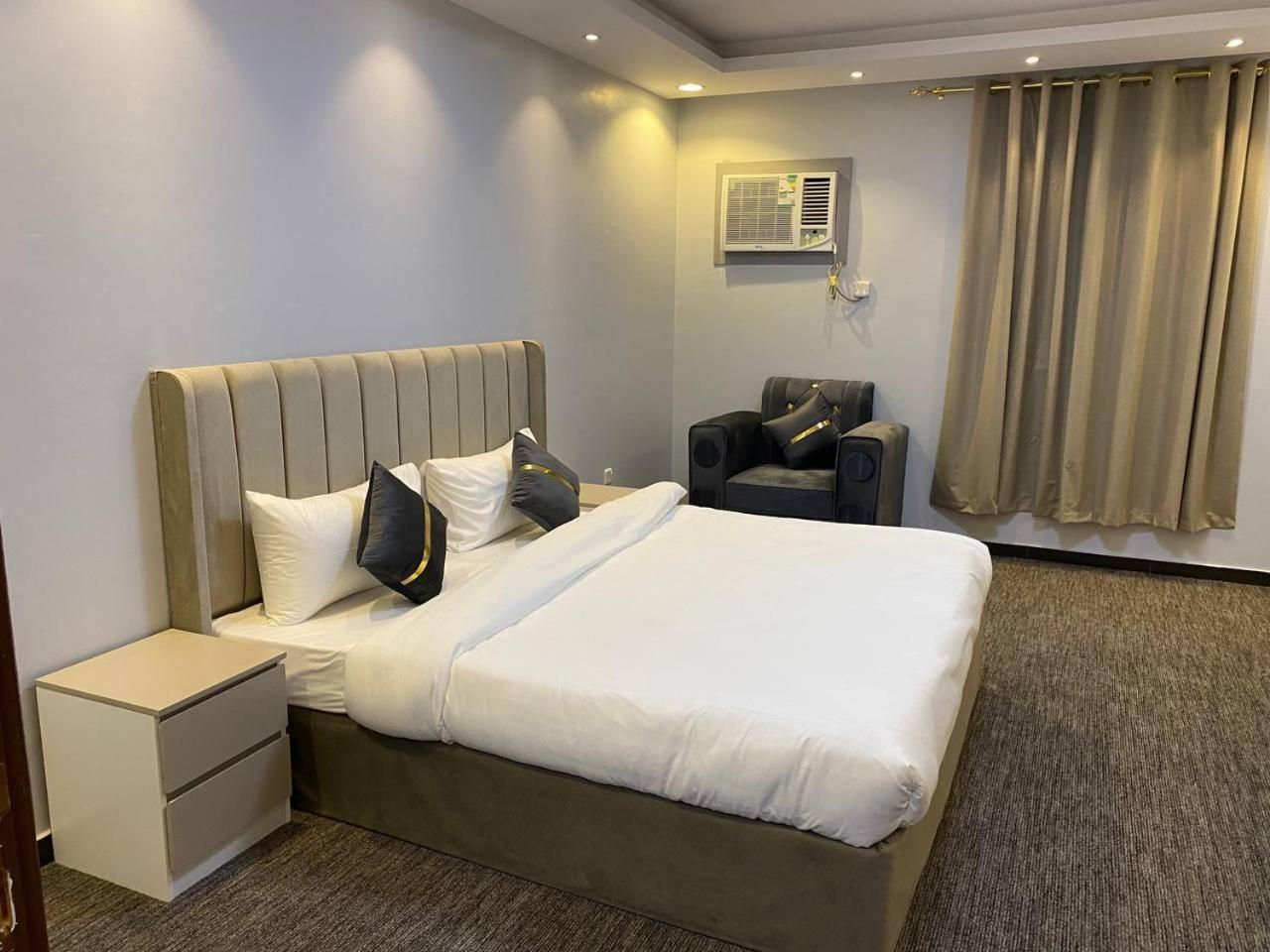 Al Rayhan Suites Medina Buitenkant foto